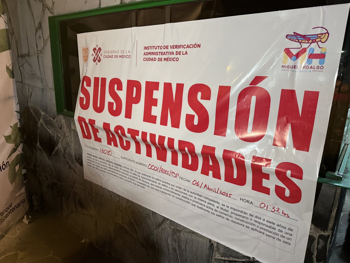 Alcaldía Miguel Hidalgo (@alcaldiamhmx) on Twitter photo Los equipos de <a href="/MHGOByJ/">Gobierno y Asuntos Jurídicos MH 2024-2027</a> y <a href="/MHPrevencion/">Protección Civil Miguel Hidalgo</a>, junto con el <a href="/inveacdmx/">INVEACDMX</a>, concluyeron la verificación y se colocaron los sellos de suspensión de actividades en los accesos al AXE Ceremonia, en el Parque Bicentenario.
Por lo que se suspende el evento de este domingo 6 de abril. Los equipos de <a href="/MHGOByJ/">Gobierno y Asuntos Jurídicos MH 2024-2027</a> y <a href="/MHPrevencion/">Protección Civil Miguel Hidalgo</a>, junto con el <a href="/inveacdmx/">INVEACDMX</a>, concluyeron la verificación y se colocaron los sellos de suspensión de actividades en los accesos al AXE Ceremonia, en el Parque Bicentenario.
Por lo que se suspende el evento de este domingo 6 de abril.
