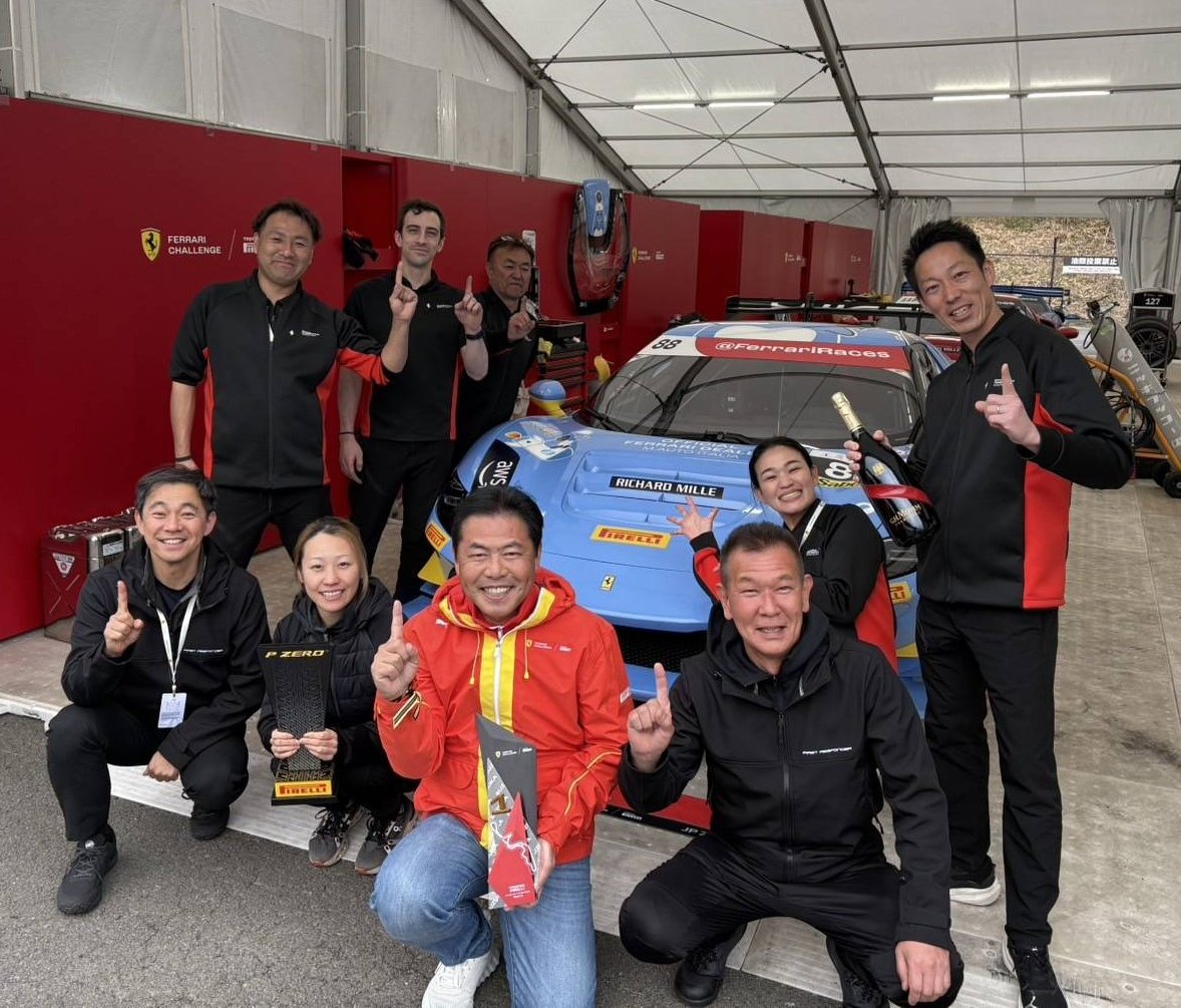 mkhouse001's tweet photo. Ferrari challenge Japan🎠

この車で優勝してほしいというオーナー様のご厚意を頂いて、スポット参戦させて頂きました。

ダブルポールトゥウィン出来てよかったです🥇

皆様ありがとうございました！

#Ferrari #f1jp https://t.co/YndUjgKbNk