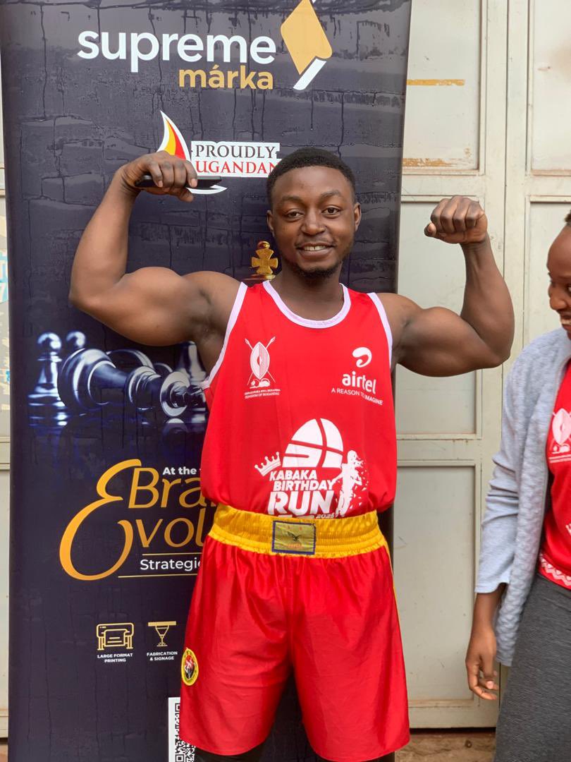 Team Supreme showed up, showed off, and stole the spotlight -rain and all!
#KabakaBirthdayRun2025 
#Supreme_Márka