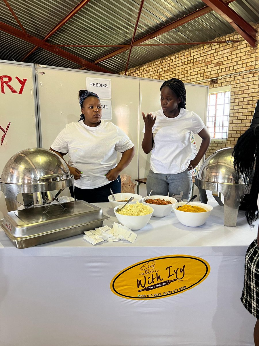 IvyRamscom's tweet photo. We are based in Johannesburg South Devland, cater for every event. ivybodibe@gmail.com for quotation. 

Your support is highly appreciated 🙏🏾 

#HandsOff2025 #stockmarketcrash #Business #Food #Catering https://t.co/Aufb0pAFAq
