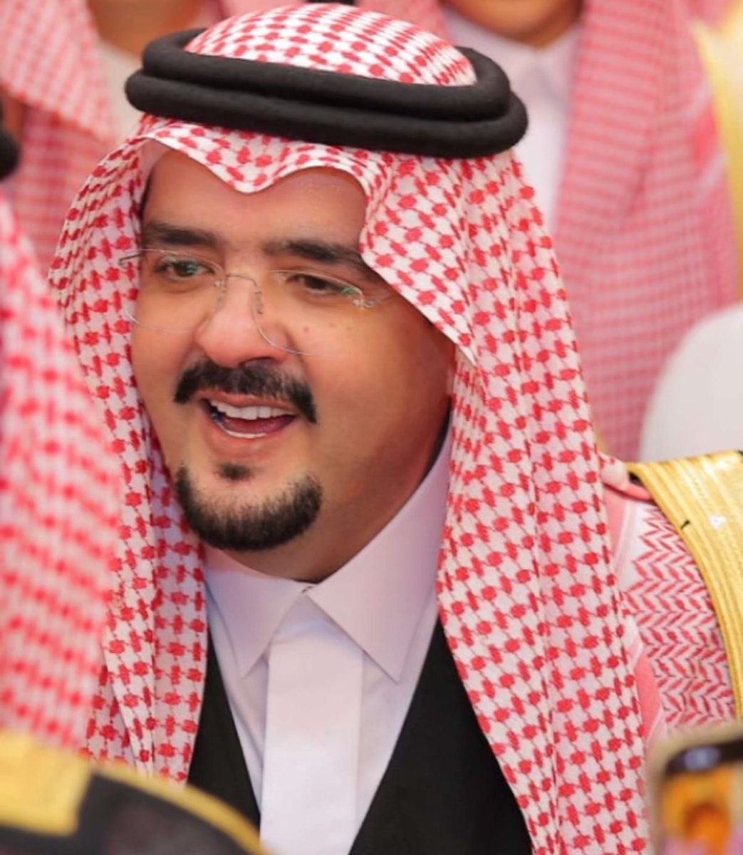 سمو سيدي الأمير #عبدالعزيز_بن_فهد حفظه الله مساء امس خلال حضوره زواج الأمير أحمد بن سلطان ❤️🙏🏻