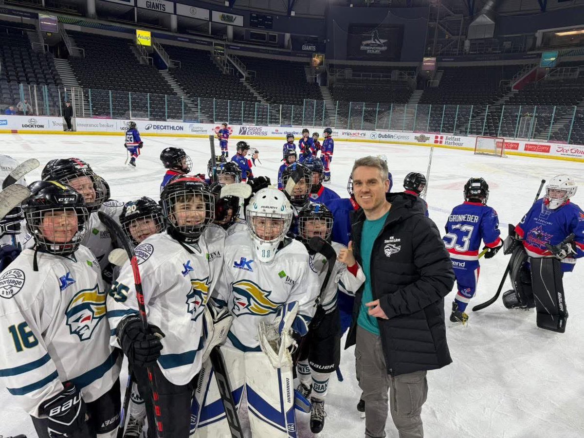 🏒 Weekend Recap – vs Dundee Juniors

The U12s came away with a well-earned draw. #11 Elijah Saunders earning Player of the Game.

The U14s came up short. #90 Gordon Mair earned Player of the Game. 

Well done to all the players!