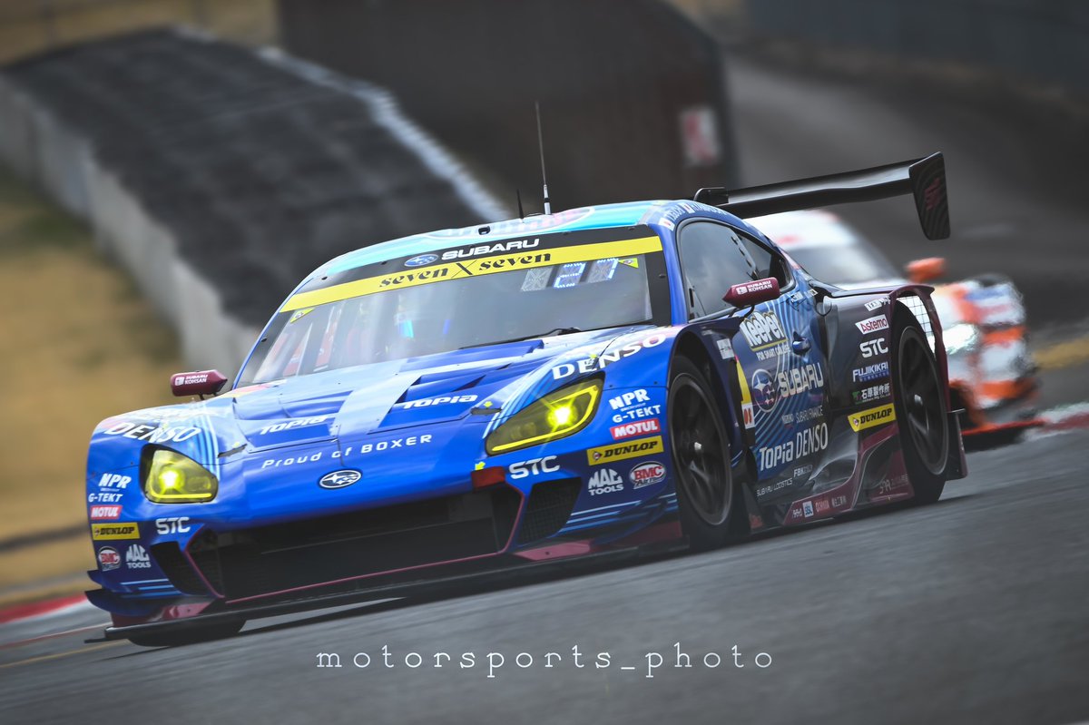 wing_photo's tweet photo. カラーも一新✨
WRブルーがよく映える🏁
#supergt #officialtest #fujispeedway https://t.co/cLGhRAcaLS