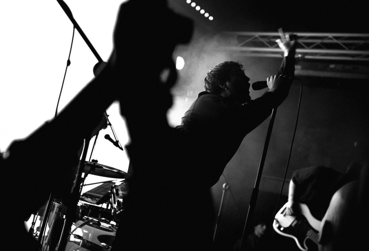 charliebharris's tweet photo. manchester @courtingband @thisisgorilla https://t.co/BnI3gmZqbK