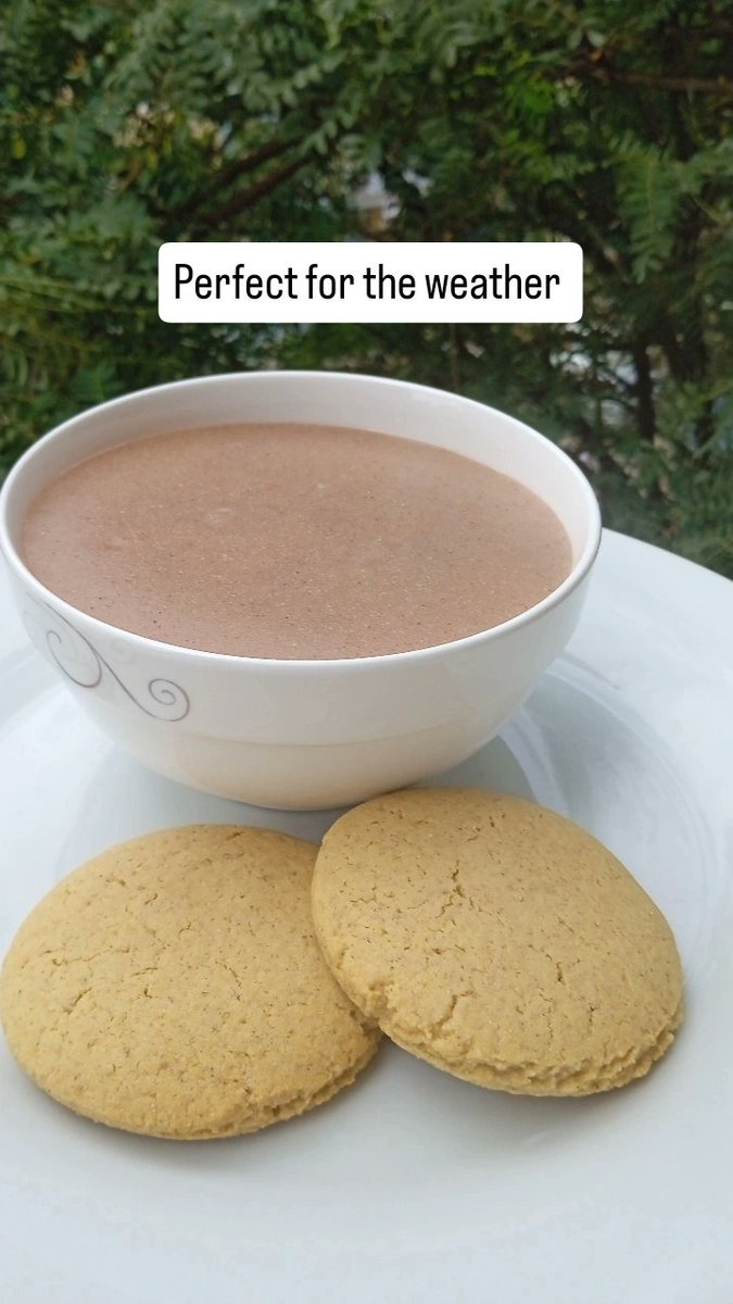 Porridge cooked from our Porridge Composite flour (which is wholesome, well cleaned, dried and finely milled) is perfect for the weather with some Gluten-Free Ginger cookies 
#warmmeals #bowlofporridge #onjafoodsglutenfreeflours #glutenfreecookies #onjafoodsgoodness #onjafoods