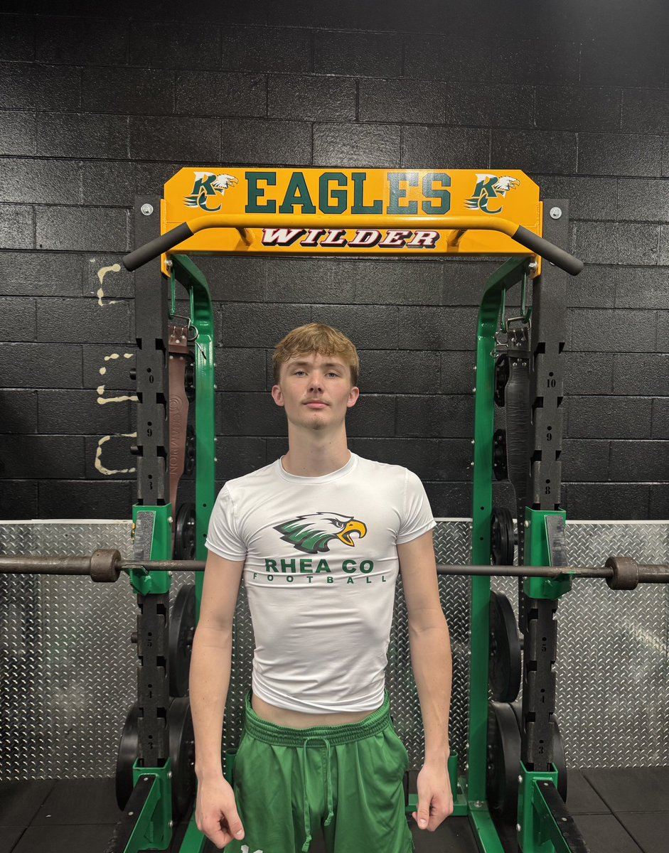 Lifters of the week ! 

Bryce Garrison - JR - QB/ DB #16 
Kaiden Rector - JR - WR/DB #10