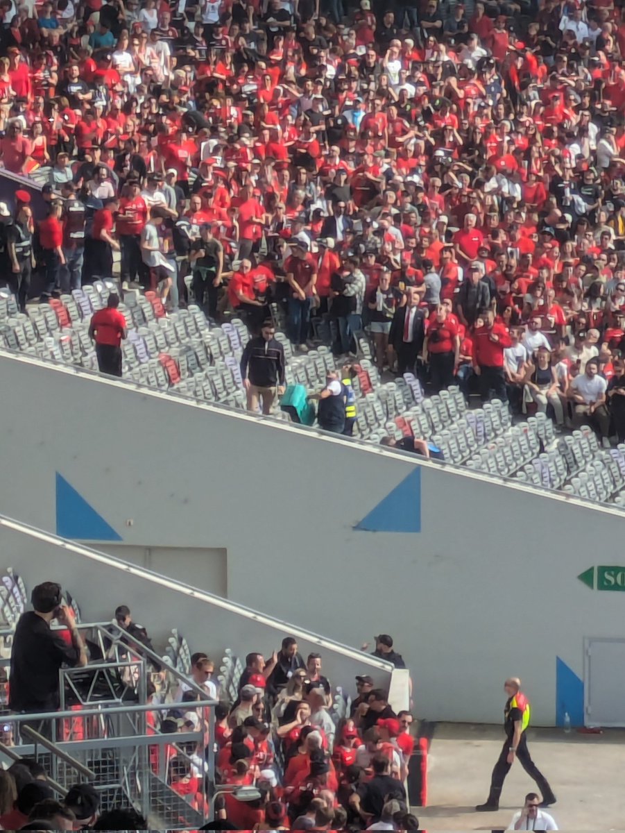 Stewards now appear to be building a crash mat out of tackle bags