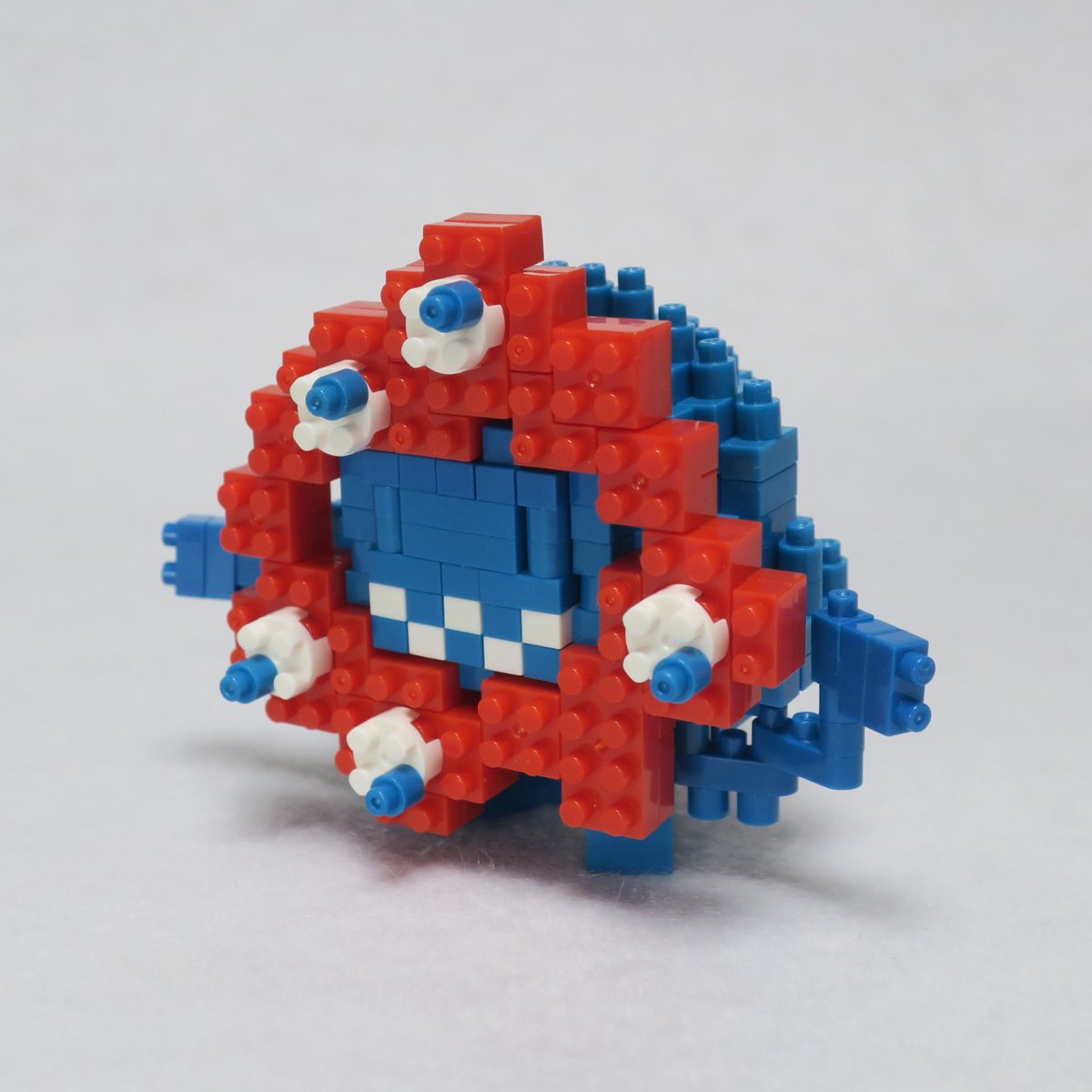 ミャクミャクリン。何とか開幕までに間に合いました(笑) 迷いましたが