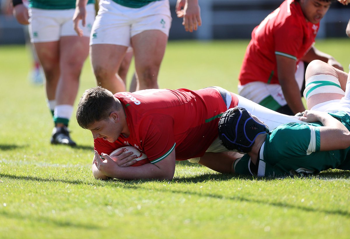 🚨 𝙎𝙜ô𝙧 𝙏𝙚𝙧𝙛𝙮𝙣𝙤𝙡 | 🏴󠁧󠁢󠁷󠁬󠁳󠁿24-46☘️

A good run out for the U19s against a strong Irish side in a friendly at Aberavon this afternoon with Luke Evans &amp; Codi Purnell both crossing in the second half for Cymru! 👇

#WelshRugby #WalesU19s
