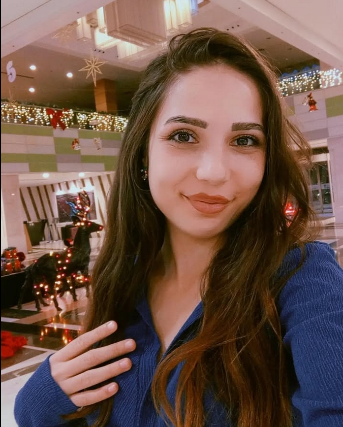 darkwebhaber's tweet photo. Cumhurbaşkanı Erdoğan'a yönelik "terörist, hırsız Erdoğan" şeklinde tezahürat yapan ve o anları sosyal medya hesabında paylaşan Buse Gül Yılmaz'ın ifadesinde "tüm suçlamaları kabul ettiğini ve pişman olmadığını" söylediği öğrenildi. (Pointer) https://t.co/rprac0XPEl