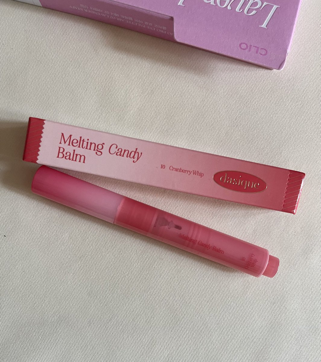 Minra_2's tweet photo. Dasique melting candy blam  สีจ๋วยมากๆๆ

ส่งต่อ 180฿  (เบอร์10)  เหลือ80%

#ส่งต่อคสอ #ส่งต่อคสอมือสอง #ส่งต่อเครื่องสําอาง #ส่งต่อเครื่องสําอางมือสอง #คสอเกาหลี https://t.co/aQUEx2KYxN