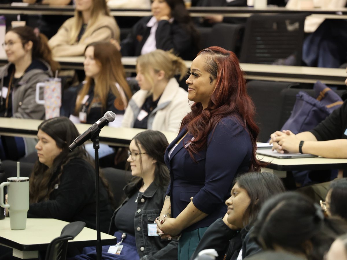 This #PacificGives, join us in supporting our social work students. Every gift allows us to provide enriching experiences such as Lobby Days, where students learn about important legislation affecting the social work profession. 🧡lnk.bio/UOP_SHS #PacificGivesSHS2025