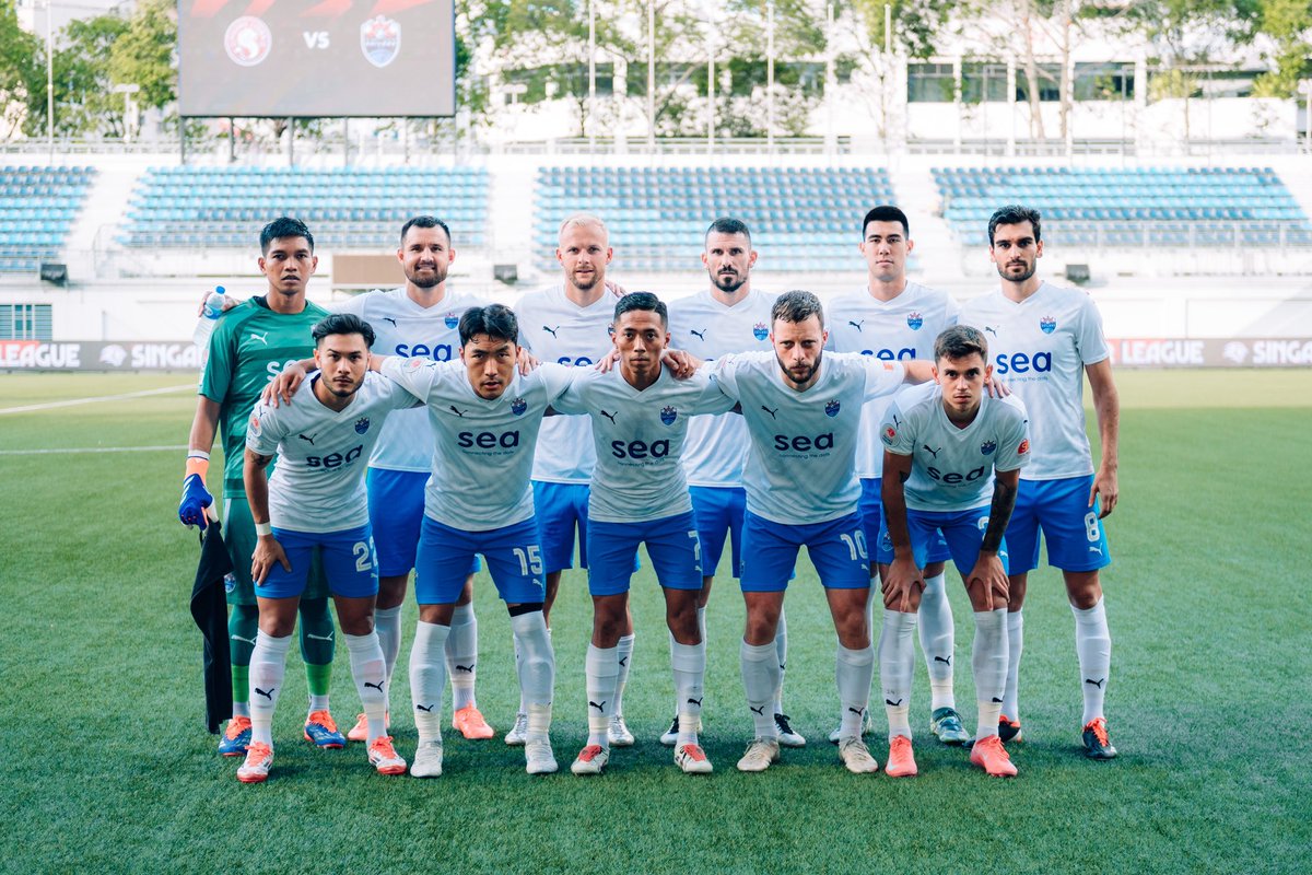 lioncitysailors's tweet photo. Game 🔛 at Jalan Besar! ⚔️

#allhandsondeck #lioncitysailors #YGLLCS https://t.co/rRmBSsBSaH