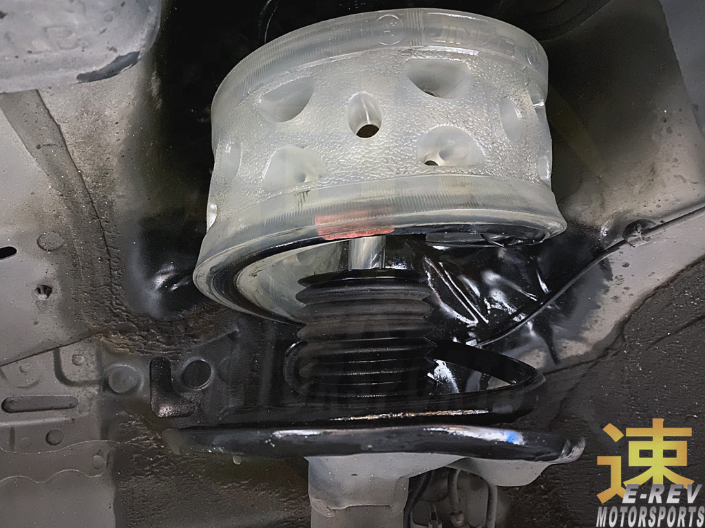 spc_76's tweet photo. Experience softer suspension and thinking of stiffening the stock springs to make your car more comfort when going through uneven road? 

Join Us On Telegram:
https://t.co/Hxj8DtjDe4

Join Us on Tiktok:
https://t.co/vXbDAtBShX

#SpringStiffener #springbuffer #Springcushion https://t.co/2Wzeq3shKx