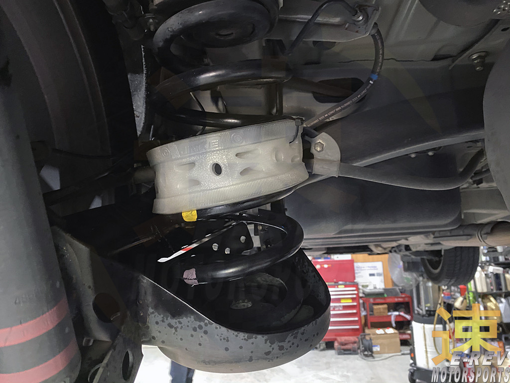 spc_76's tweet photo. Experience softer suspension and thinking of stiffening the stock springs to make your car more comfort when going through uneven road? 

Join Us On Telegram:
https://t.co/Hxj8DtjDe4

Join Us on Tiktok:
https://t.co/vXbDAtBShX

#SpringStiffener #springbuffer #Springcushion https://t.co/2Wzeq3shKx