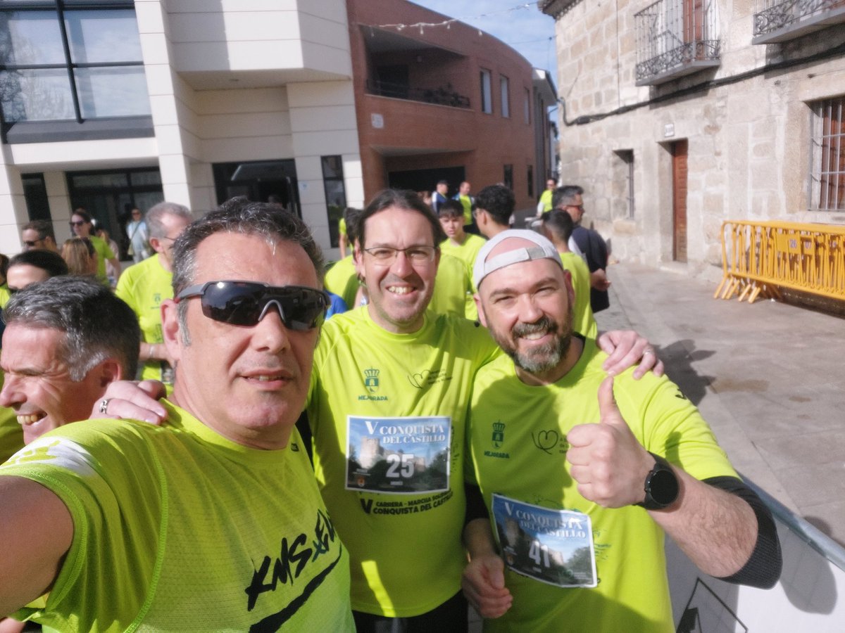 Hoy nos ha tocado V Subida al Castillo de Mejorada (To) a favor de <a href="/ContraCancerEs/">Asociación Española Contra el Cáncer</a>  y como siempre luciendo nuestro <a href="/KMSxELA/">KMSxELA</a> con el espíritu de <a href="/ReyLoborebelion/">La rebelión del rey Lobo</a>