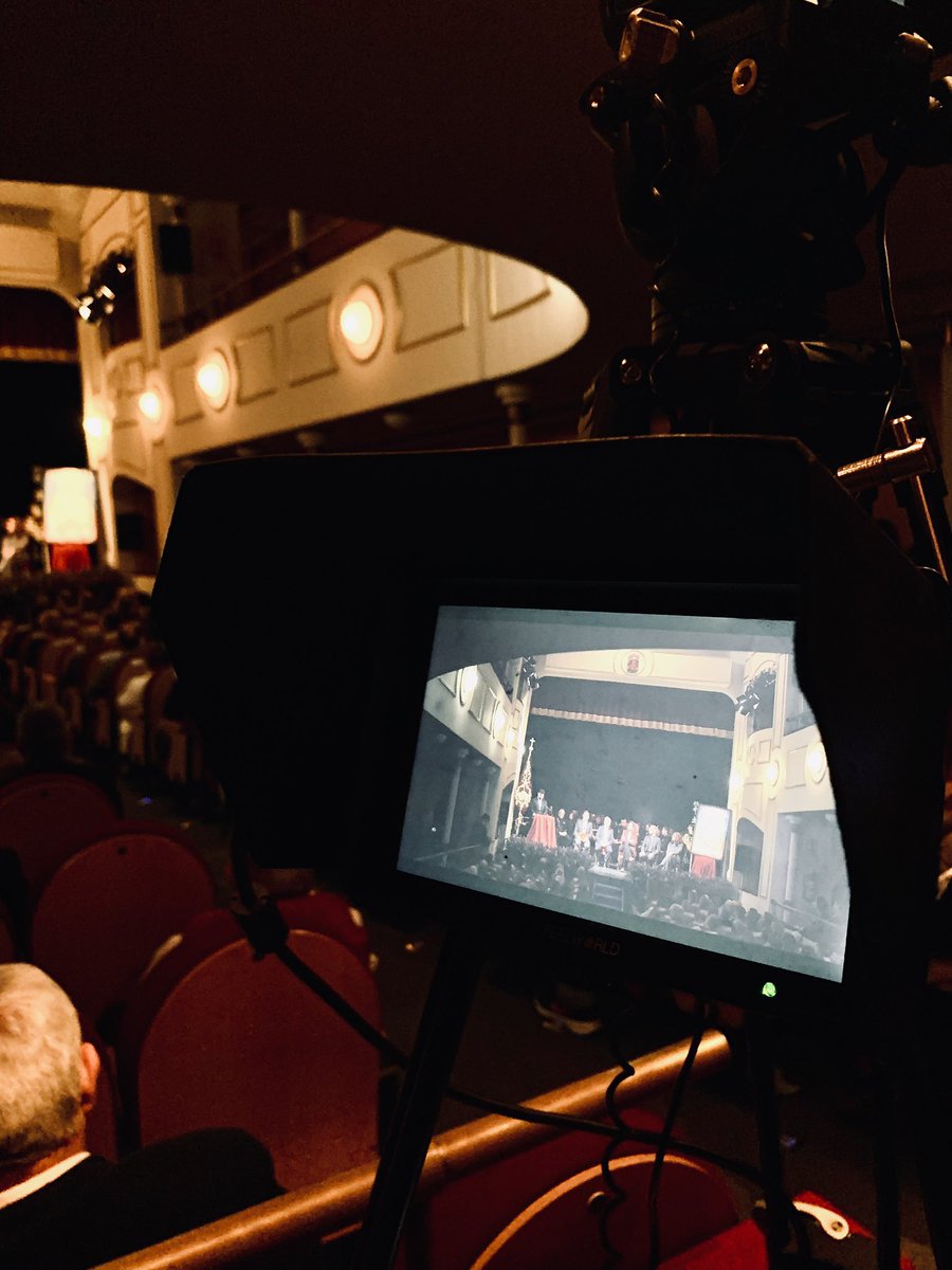 Un año más, nuestras cámaras se hacen presentes en el Pregón Oficial de la Semana Santa de Almeria para recoger para la <a href="/Agrup_Almeria/">Agrupación de Cofradías de Almería</a> este acto tan esperado en la ciudad.