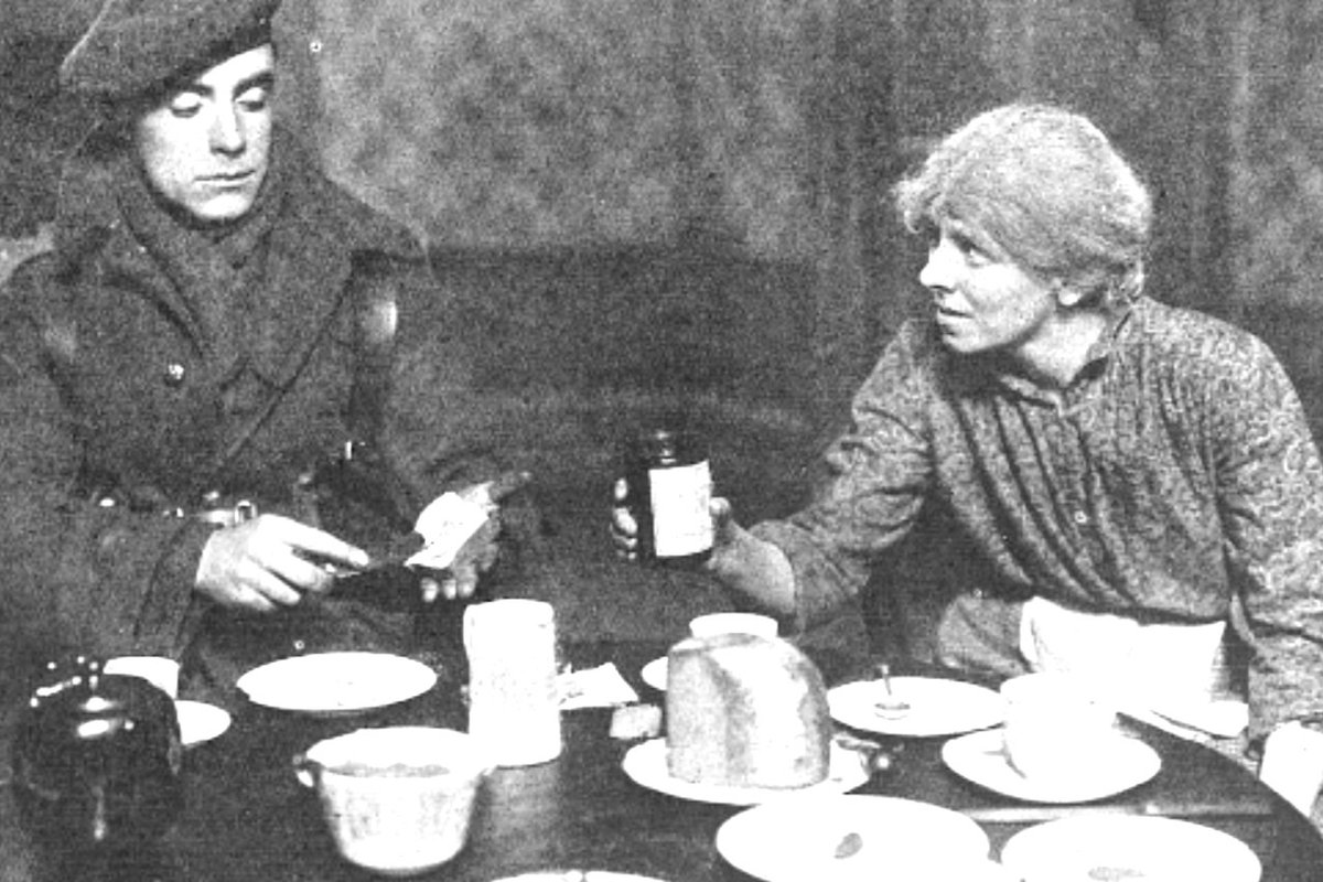 Roger Foss tweet media