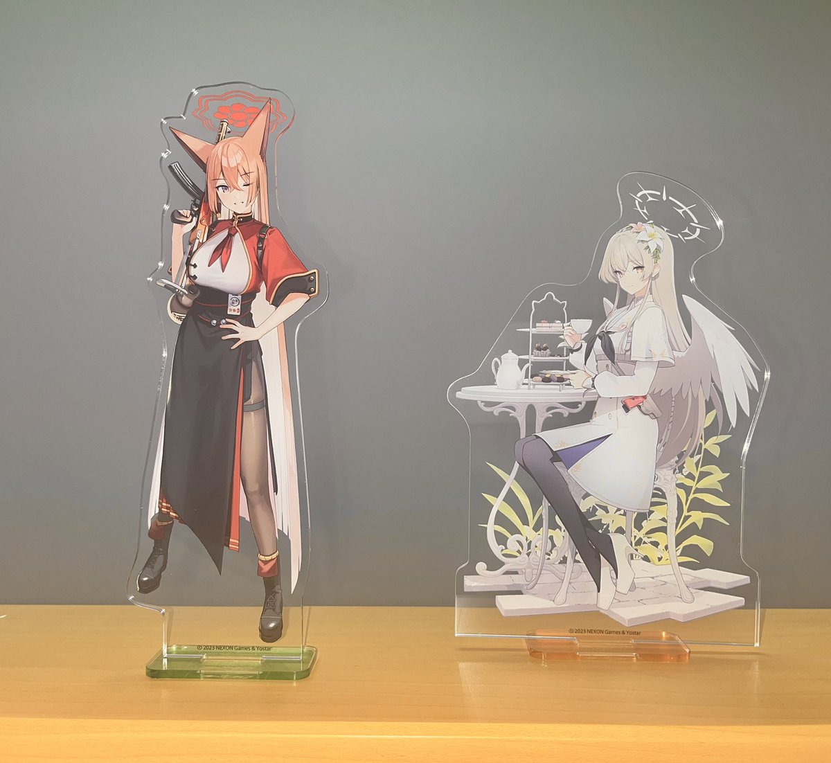 ヨースターショップ寄ったからとりあえず攻めのアクスタ買った
あんまりグッズ買わないけど、これからは描いた本のカプで揃えていこうかな… 