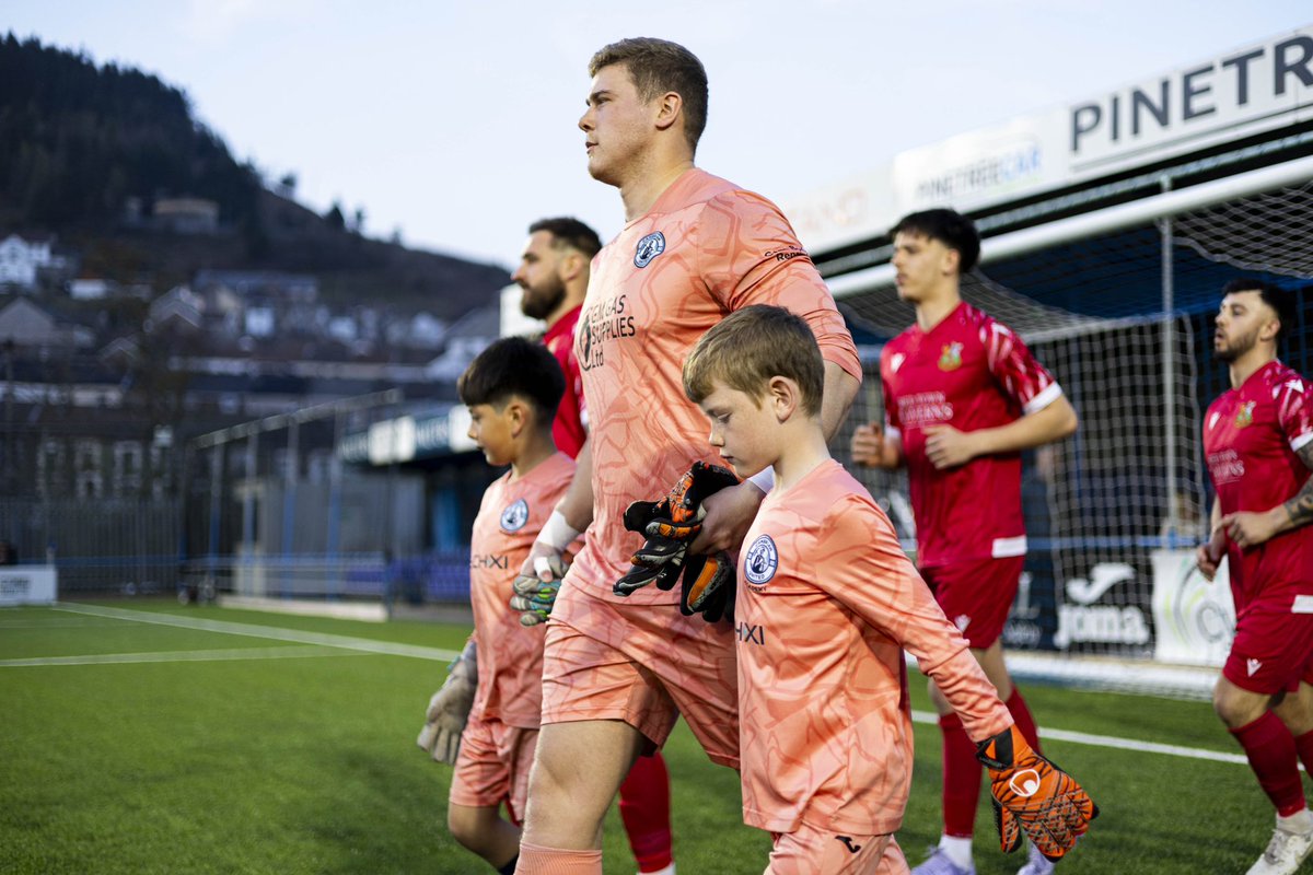 Cambrian United Academy (@camutdacademy) on Twitter photo Our U8s really enjoyed being mascots for <a href="/CamUtdMen/">Cambrian United FC</a> last home game of the season vs Llanelli Town
#CamArmyUnited Our U8s really enjoyed being mascots for <a href="/CamUtdMen/">Cambrian United FC</a> last home game of the season vs Llanelli Town
#CamArmyUnited