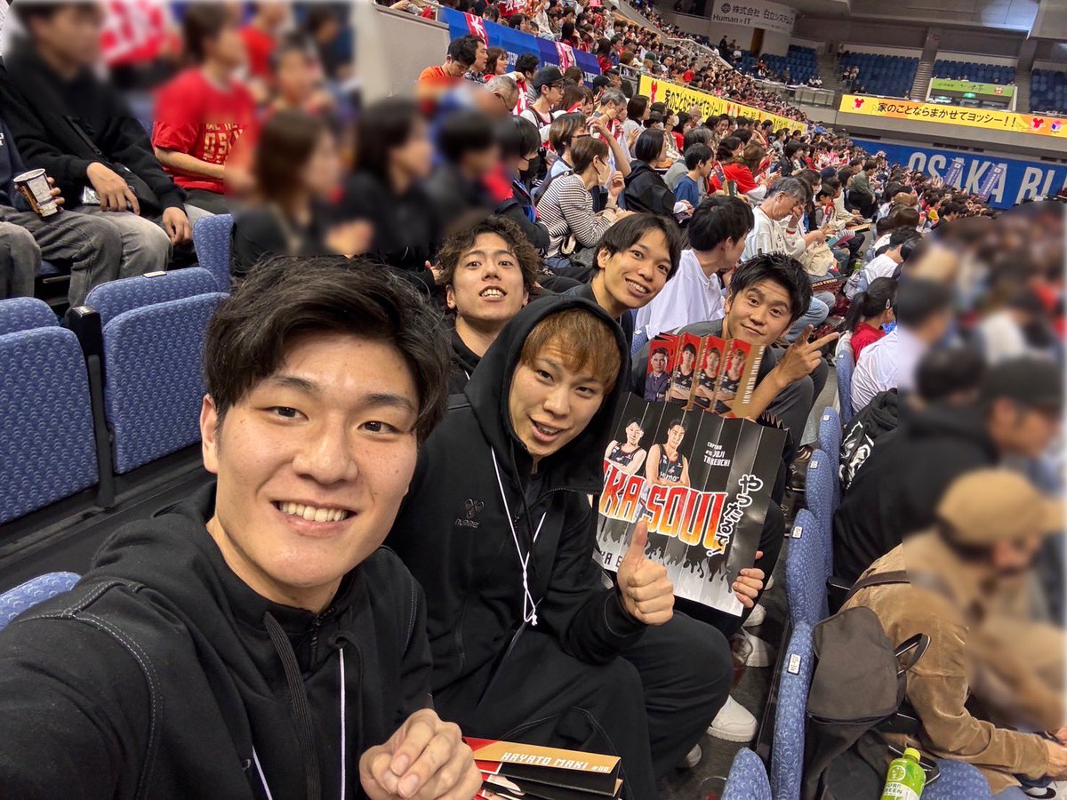 🔵ブルテオン情報🔵
みんなで全力応援中📣🏀🔥
#池城浩太朗 #山本智大 #仲本賢優
#山内晶大 #中村駿介
#大阪エヴェッサ
#大阪ブルテオン
#OSAKABLUTEON