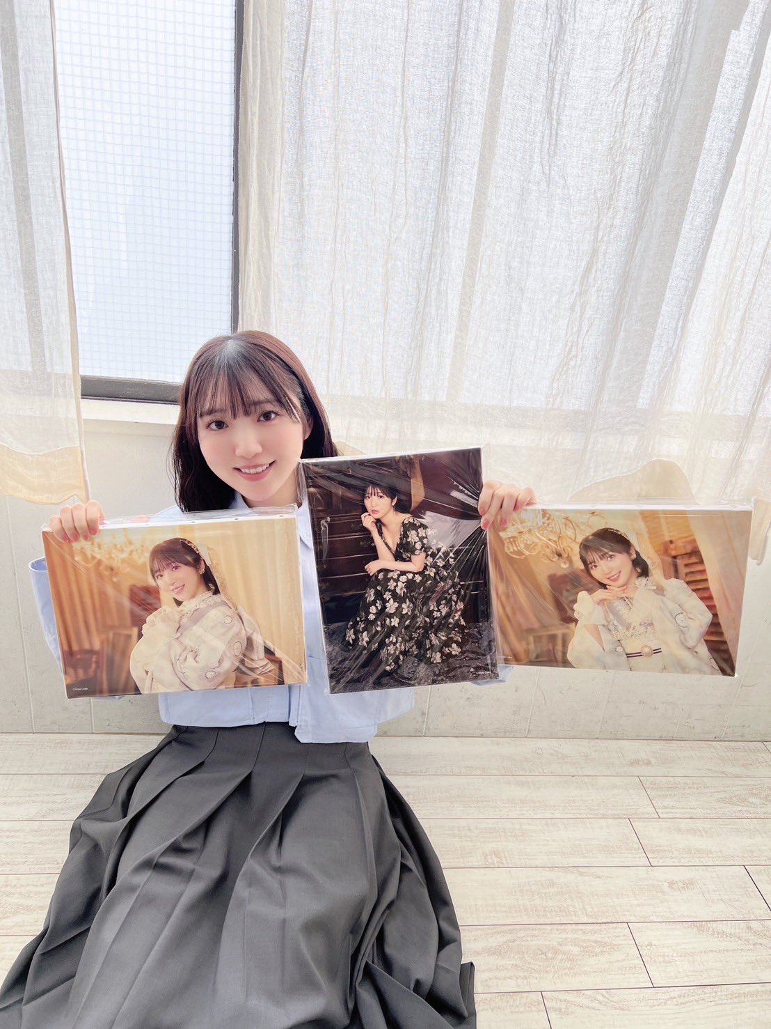 豊田萌絵「27歳 birthday 2022」ビックサイズキャンバスボードA 豊田萌絵 27歳 Birthday 2022」オリジナルグッズ販売決定の