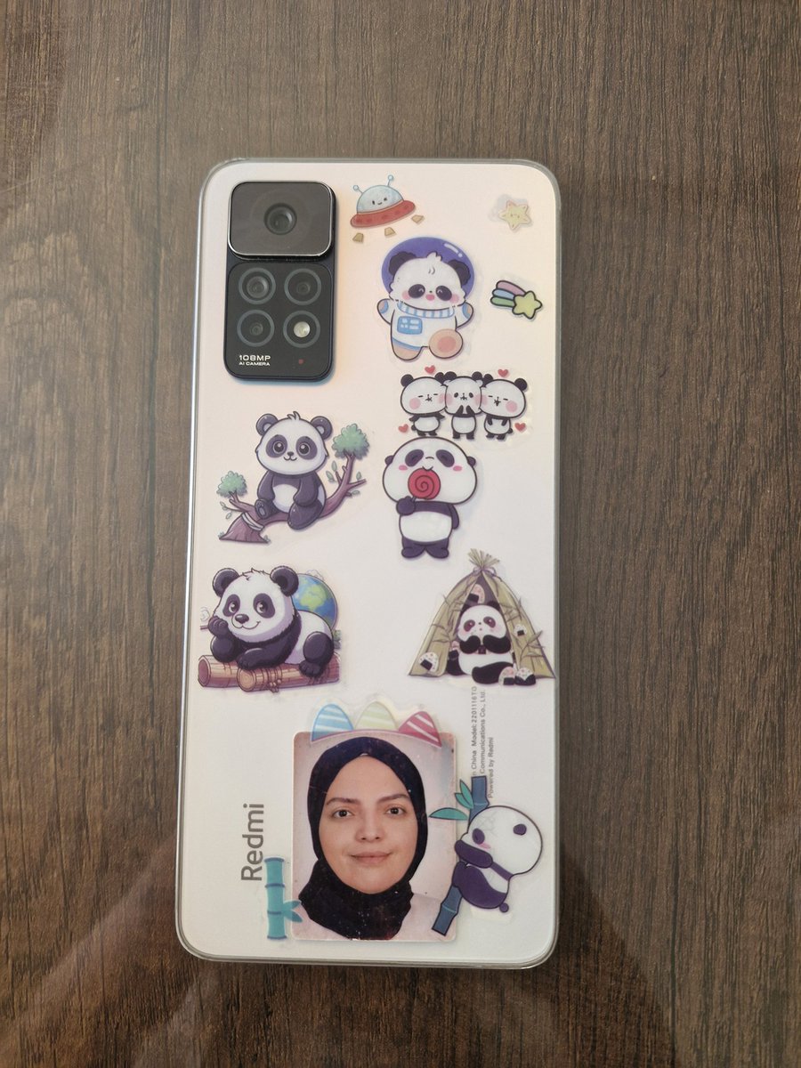 Evli erkeklerin telefonlarının arkası nasıl mı olmalı , işte böylee😅