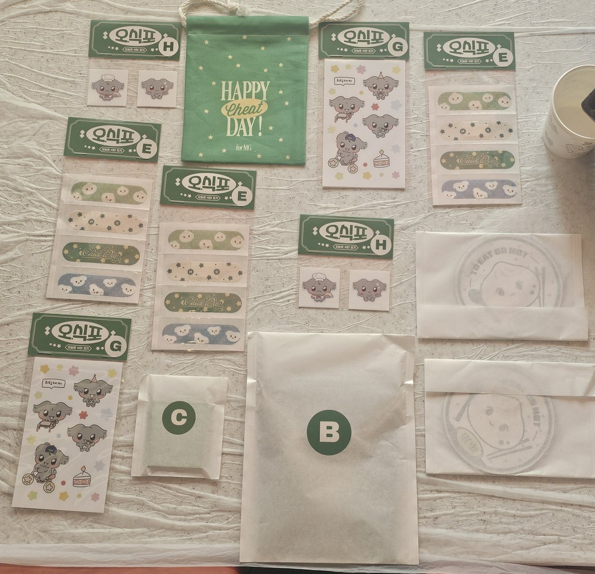 특전 받으러갓다가 냉삼이랑 럭드 개떵개함

#민규는_식단_포기안해
#CheatDayforMG

<a href="/babo09056984458/">락스..🤟</a>