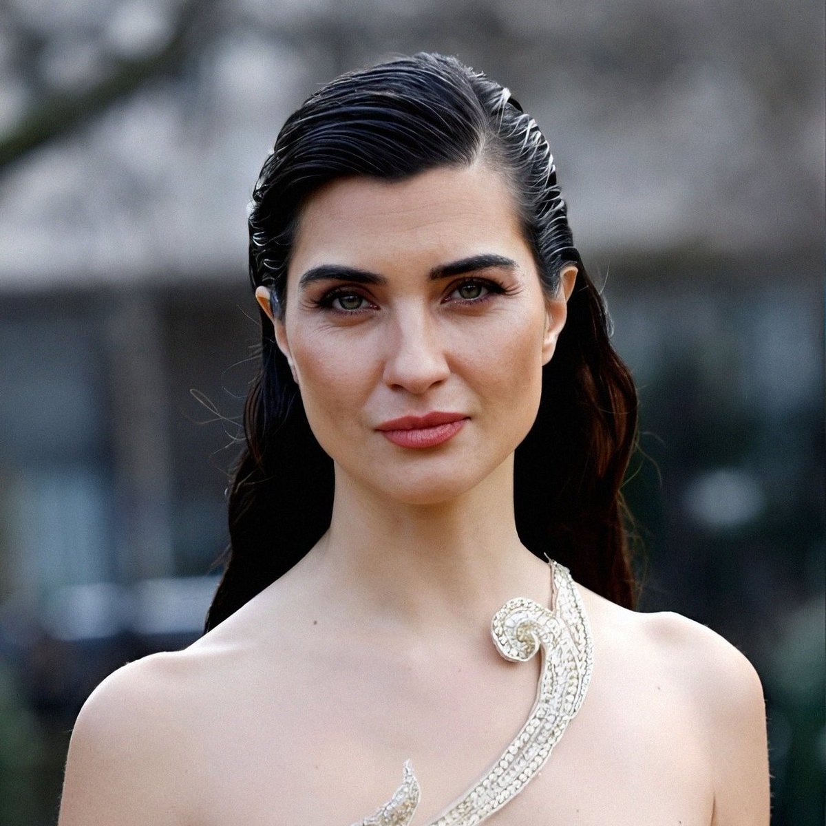 #BarışArduç ve #TubaBüyüküstün'ün başrolleri paylaştığı ''#DehşetBey'' filminin çekimleri başladı.