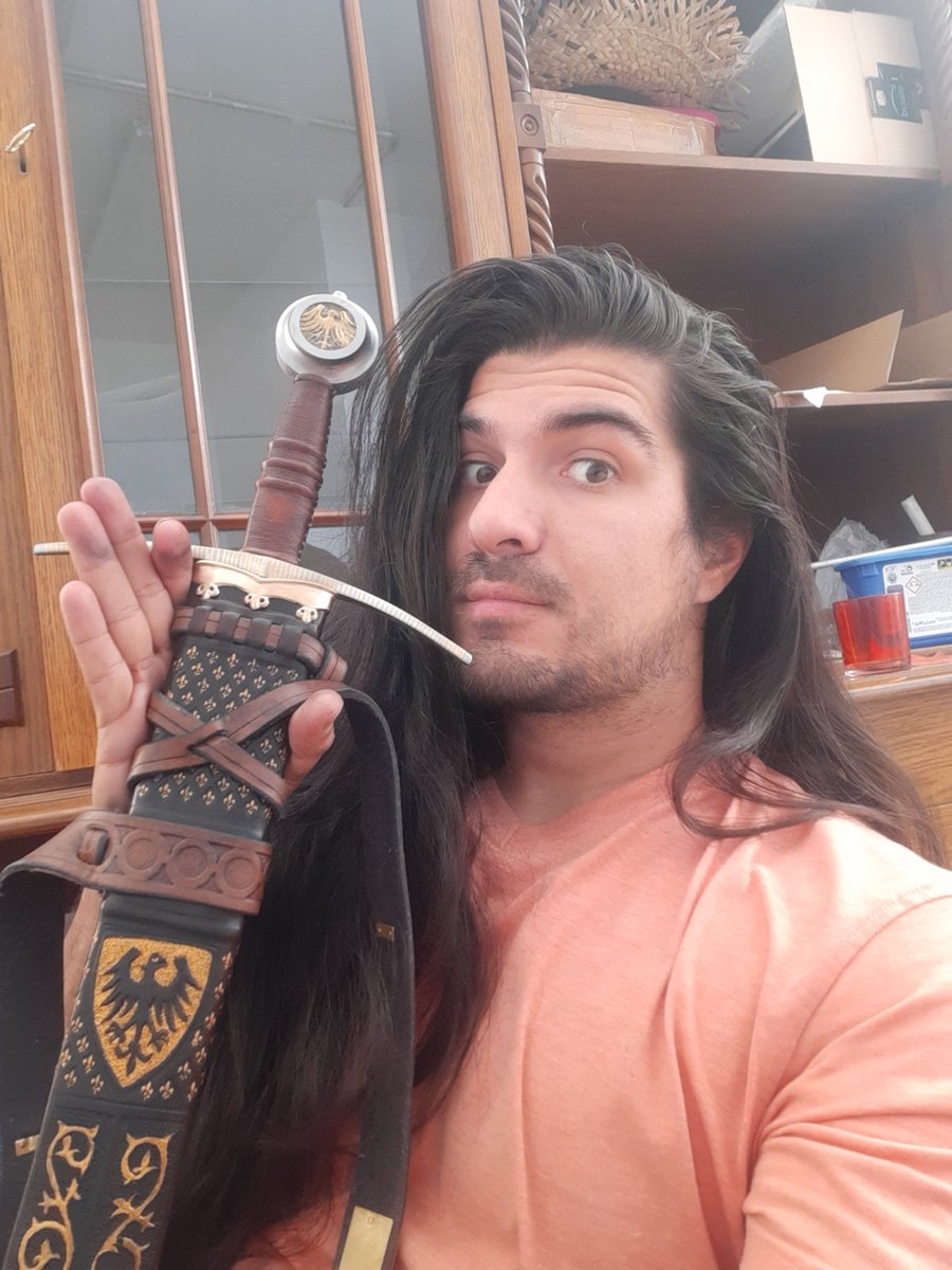 Arann Reichhardt Swordsmith tweet media