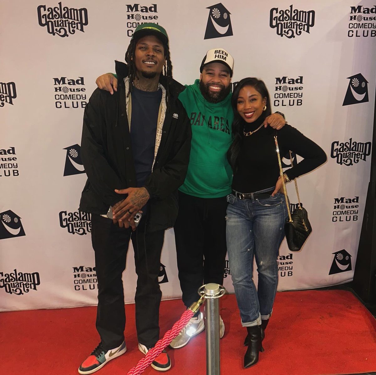 StevieJohnson13's tweet image. Hanging with my cuzzo who made it on @KevinHart4real’s Szn 3 ‘Hart of The City’ on Comedy Central… I’m really just here for the shits and giggles… #HandleBizHaveFunRepeat