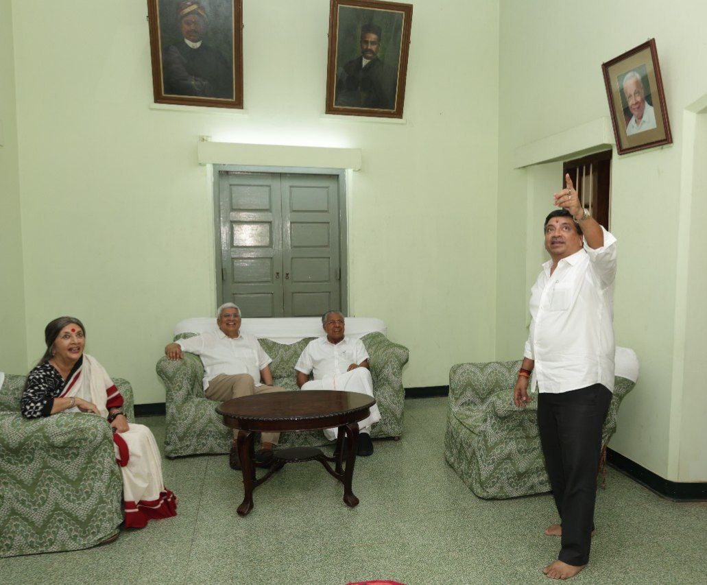 ptrmadurai's tweet image. My mother and I were extremely happy to host the Kerala Chief Minister Thiru @pinarayivijayan (accompanied by his family), Finance Minister KN Balagopal (my former GST Council colleague), Minister for Public Works &amp;amp; Tourism PA Mohammad Riyas, and CPI (M) senior leaders Prakash…