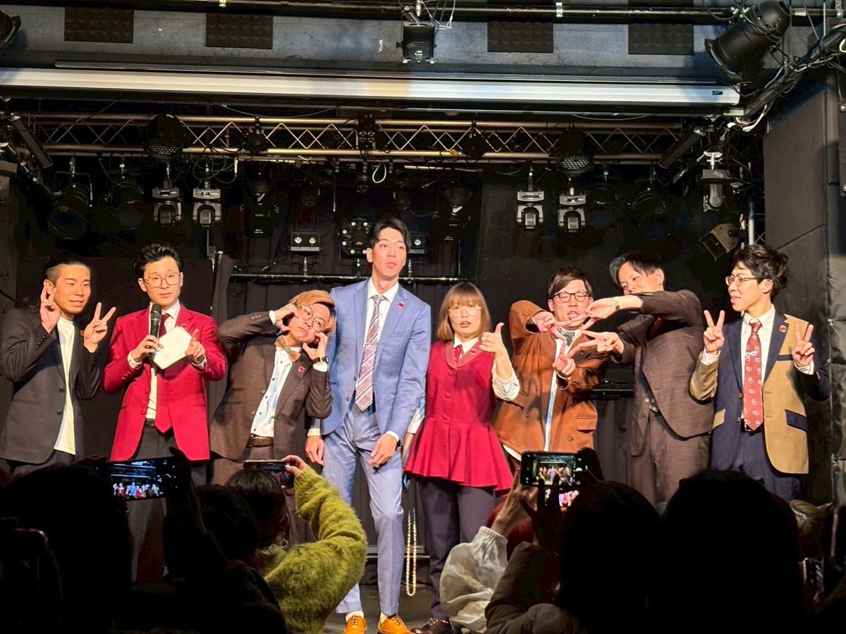 ssk_squeeze's tweet photo. 早いもので「リトル漫才ウォーリアーズ」、第10回目を無事終えることができました！
いつもありがとうございます！！
今回もめちゃくちゃ楽しかったー！！

よろしければアンケートのご協力よろしくお願いします！
https://t.co/sEi3jBJefH https://t.co/t2p19Bp9cn
