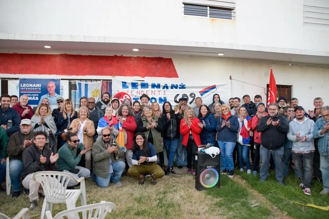 PepedeParque's tweet photo. Lanzamiento Lista 609-S
Municipio de La Floresta. 

@FLegnaniSilva Intendente. 
Ivón Lorenzo Alcaldesa. 
@Frente_Amplio
@lapatriadauy https://t.co/arBYm2GIPS