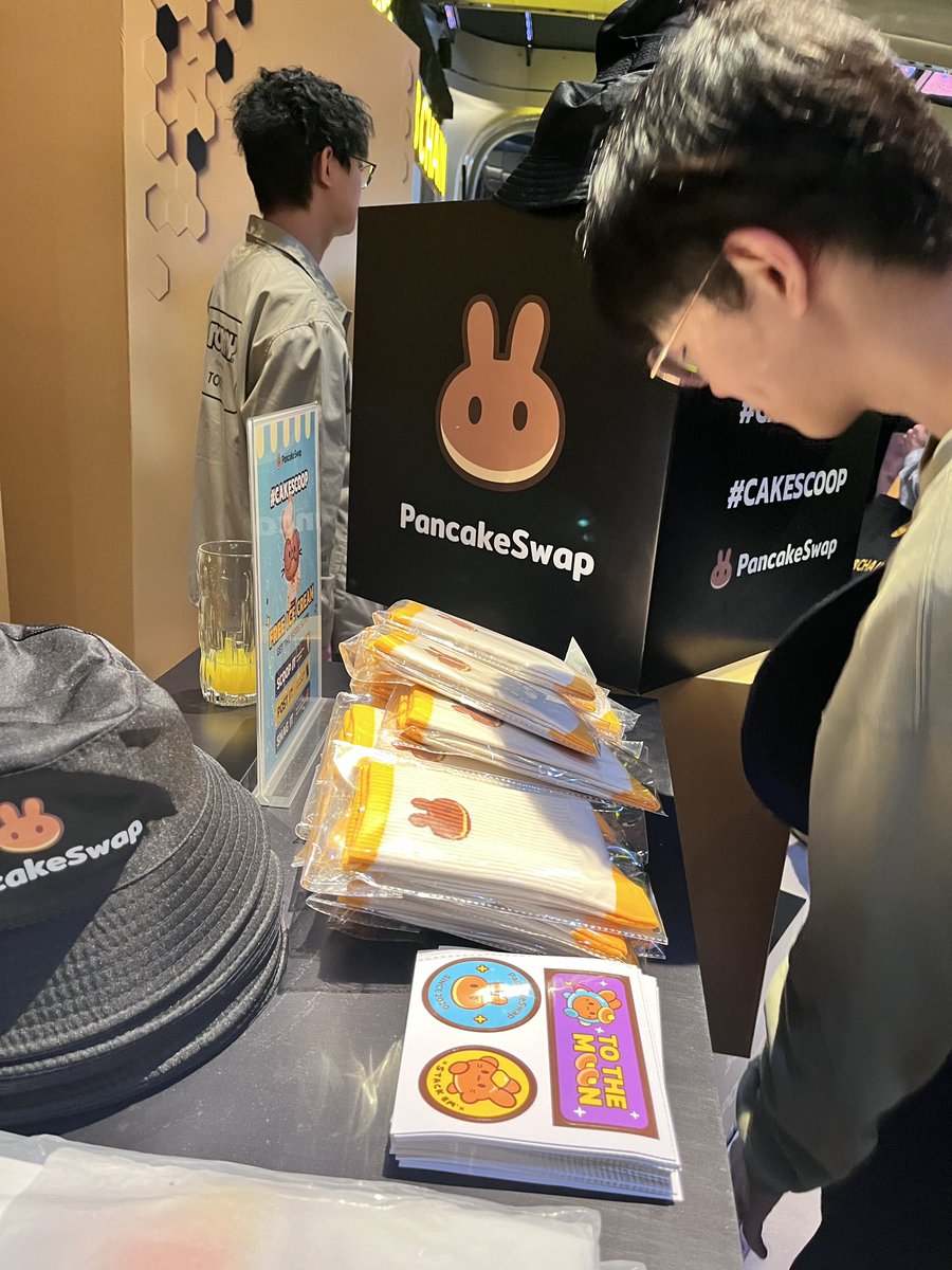 LiuIvon's tweet photo. #cakescoop https://t.co/aqteTpO43V