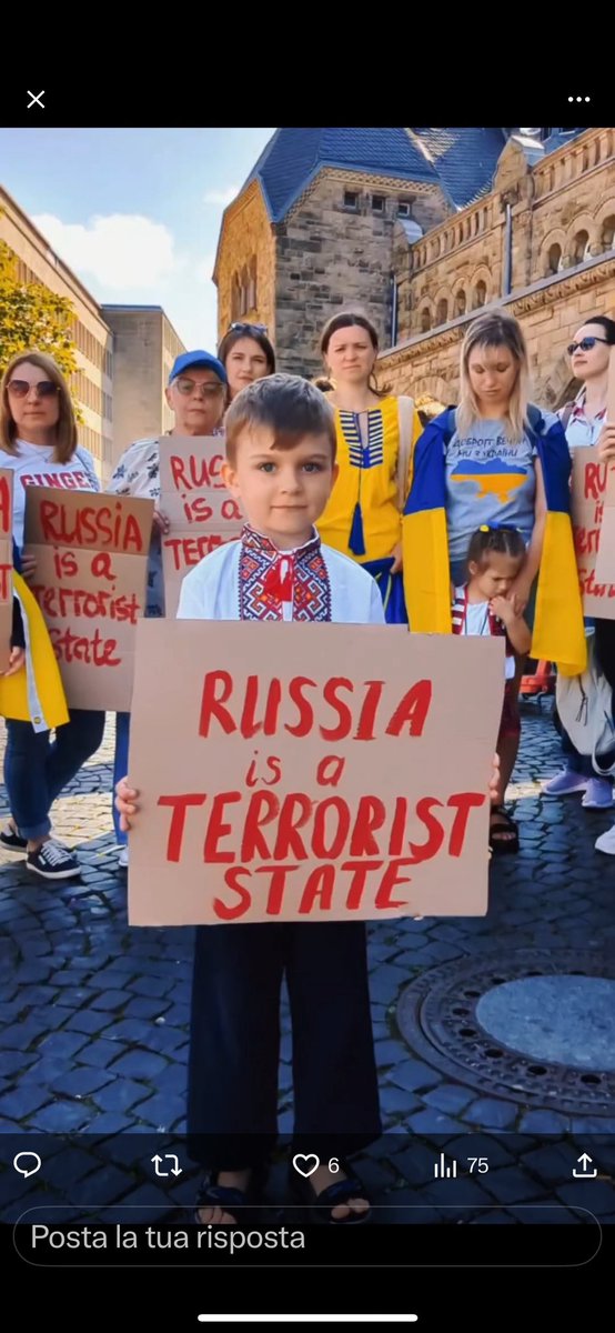 Vita77178000's tweet photo. @OlenaRohoza Yeeesss! #PutinWarCriminal #PutinGetOut #RussiaIsATerroristState https://t.co/JyuMi8s7la