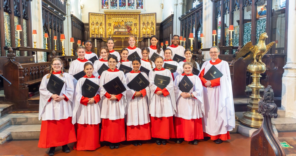 Do you know a girl in Year 6, 9 or 11 who loves to sing? The next St Margaret's Chorister Experience Day is on Sunday 27th April. Participants will have the chance to learn about being a chorister and also have the opportunity to sing with the choir.
bit.ly/4kORIc1