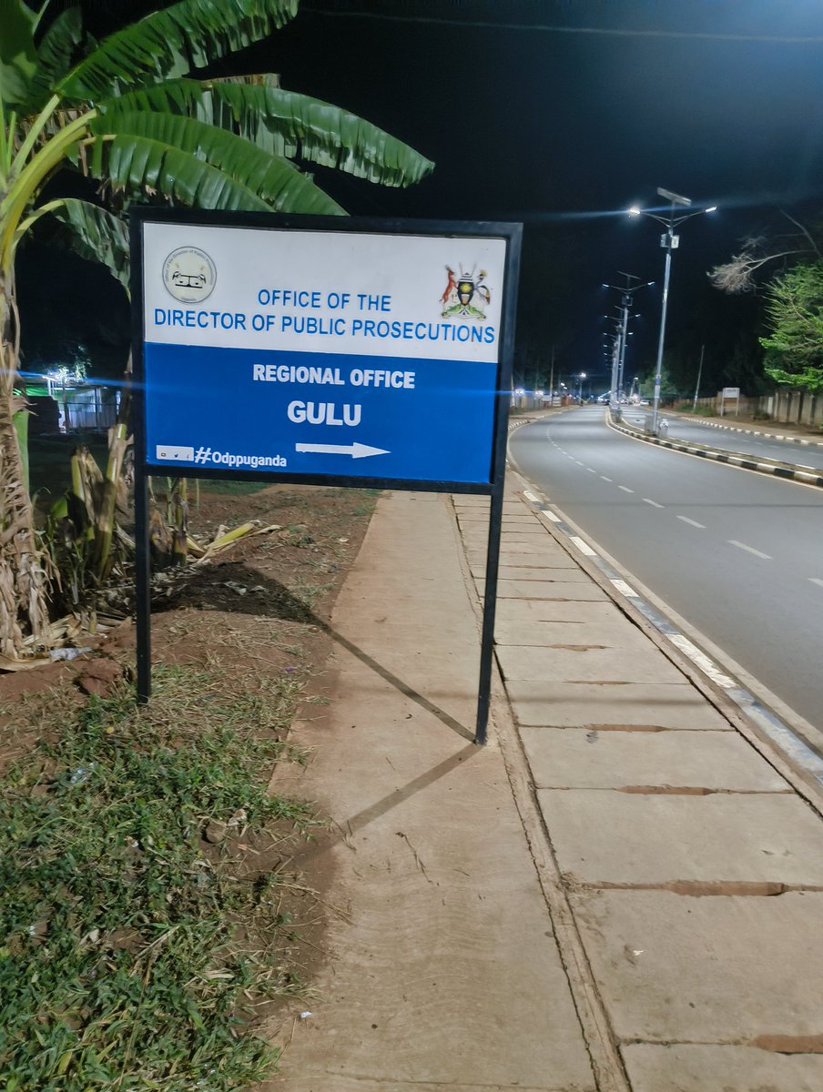 PeterOkwoko's tweet image. A signpost in the walkway. Thanks to whoever left it there. Who is ready for a limbo dance?
@nbstv @ubctvuganda @ODPPUGANDA @UNRA_UG @BenOngomTweets @OjokOkot_