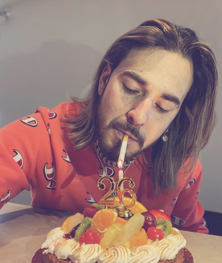 sixtinermz's tweet image. Joyeux anniversaire à ce grand homme 🎂🖤