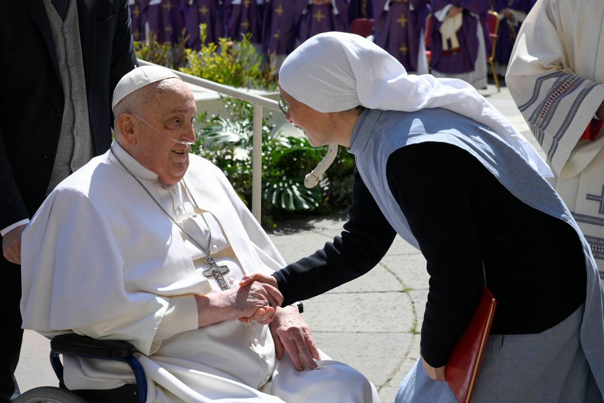 Pope Francis appears in St Peter's Square at the end of the Jubilee of the Sick and the Healthcare World. 

As Mass came to an end, the Pope made an unscheduled appearance, telling the assembled pilgrims "Have a good Sunday, and thank you all very much!"