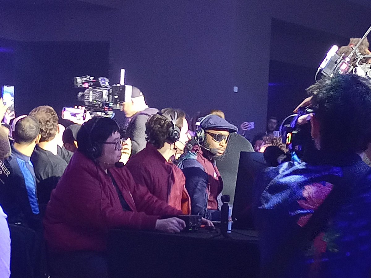 tba777's tweet photo. Happy to be at #RedBullKumite2025 and seeing @WSOLogan and @F_Word_FGC I hope that will be able to shake you hand. I am so grateful for what you have done for our TN community thanks a lot. https://t.co/MjaXrPp2PU