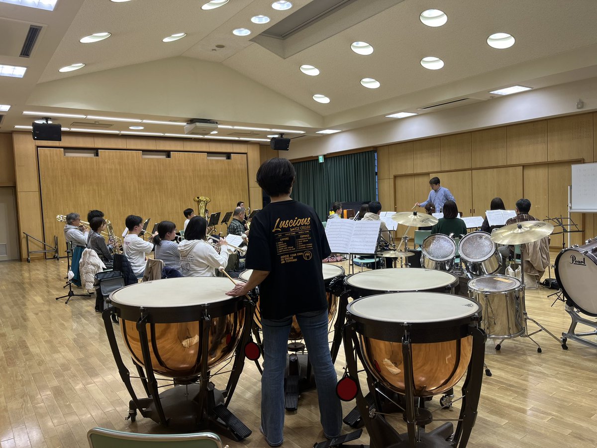 keyaki_wind's tweet photo. けやきウインドアンサンブルです♪
6/8の第23回定期演奏会情報が解禁となりました♬
徐々に団員も増えており、前回よりもグレードアップした演奏が出来るようにと練習に励んでおります。
皆さま、演奏会は6/8ですよ！カレンダーへの書き込みをお願いいたします♪#我孫子市　#吹奏楽　#演奏会 https://t.co/IrSch6TB5e