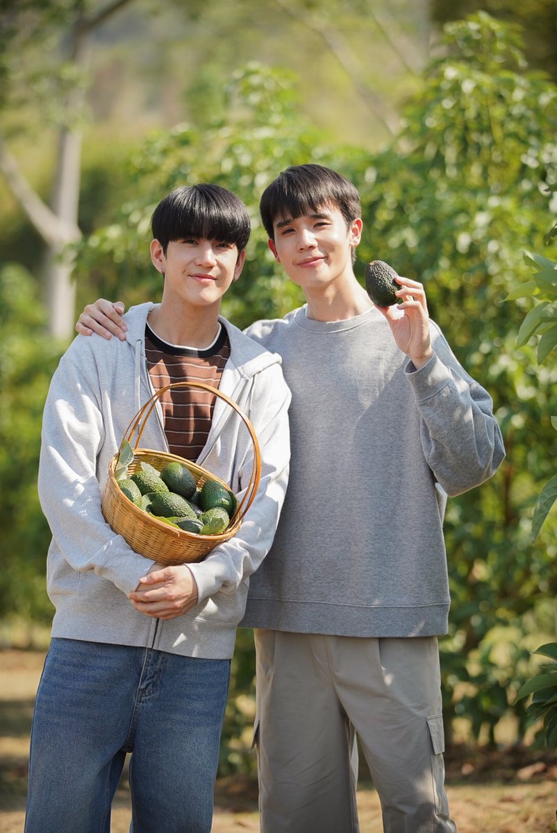 Rabbit_LOVEBEAM's tweet photo. 🌿🏡 green life 🥑🌊
#MyMagicProphecy
#JimmySea #jimmyyjp #sea_tawinan https://t.co/qqEEWkJ7Se