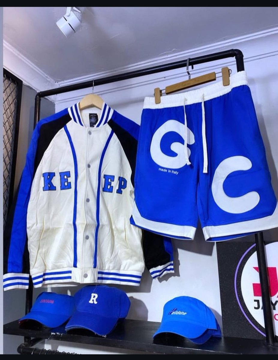 MIRKAG_OUTFITS's tweet image. Full clothes 55k
Jersey 25k 
T shirt 25k
Mguu👟 80k
📍location -MELIWA CENTER DODOMA
☎️&amp;amp; whatssup=0787851334 
Karibuni sana wanazengo🙏