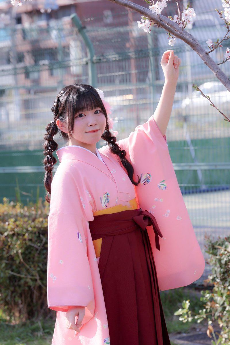 yosimayu5's tweet photo. mint photo session vol. 90
2025.04.06
袴撮影会
#あいり(@aokimi__airi)
#あおキミ
#あおぞらをキミに
#aokimi
#もちもちあいりちゃん
#にこにこいえろー
#mint撮影会 https://t.co/JfTV5jXJty