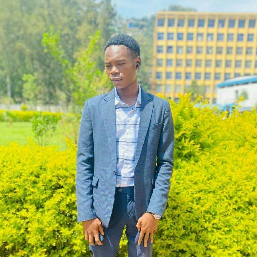 MKabala's tweet photo. #NouvellePhotoDeProfil https://t.co/qmEzH2WE83