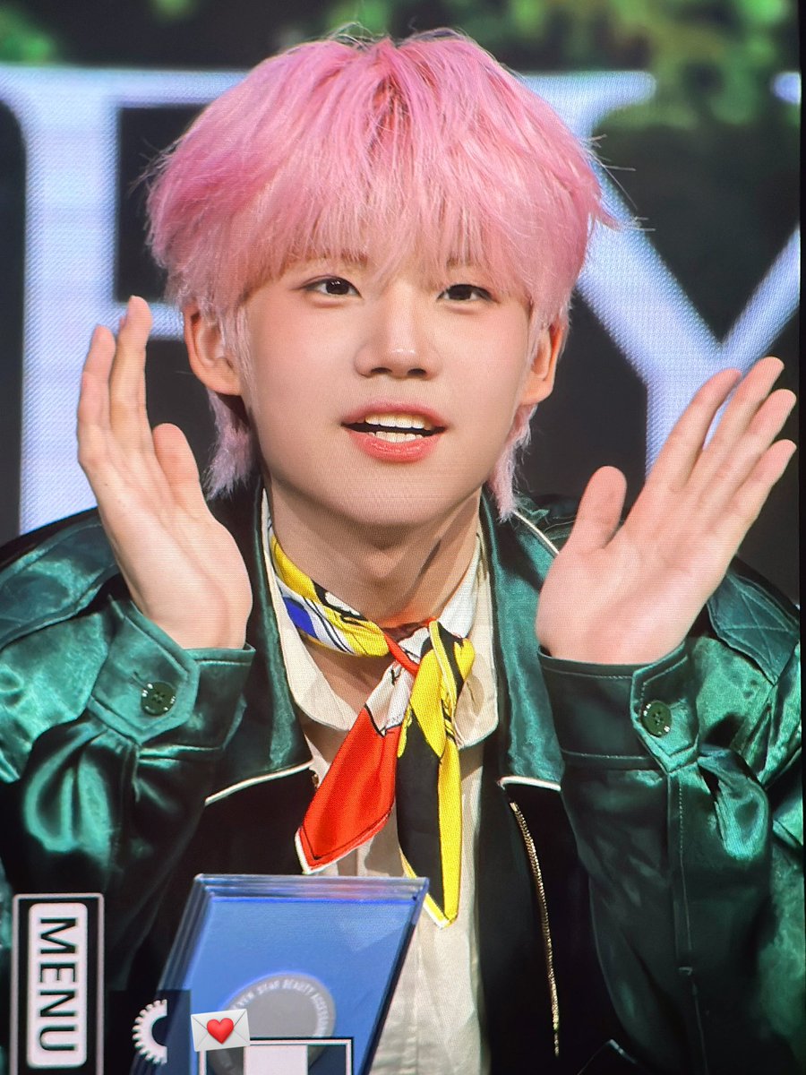 122thKit's tweet image. 250406 메이크스타

💚

#CLOSEYOUREYES #클로즈유어아이즈 
#SAKURADAKENSHIN #KENSHIN #켄신 #클유아 #CYE