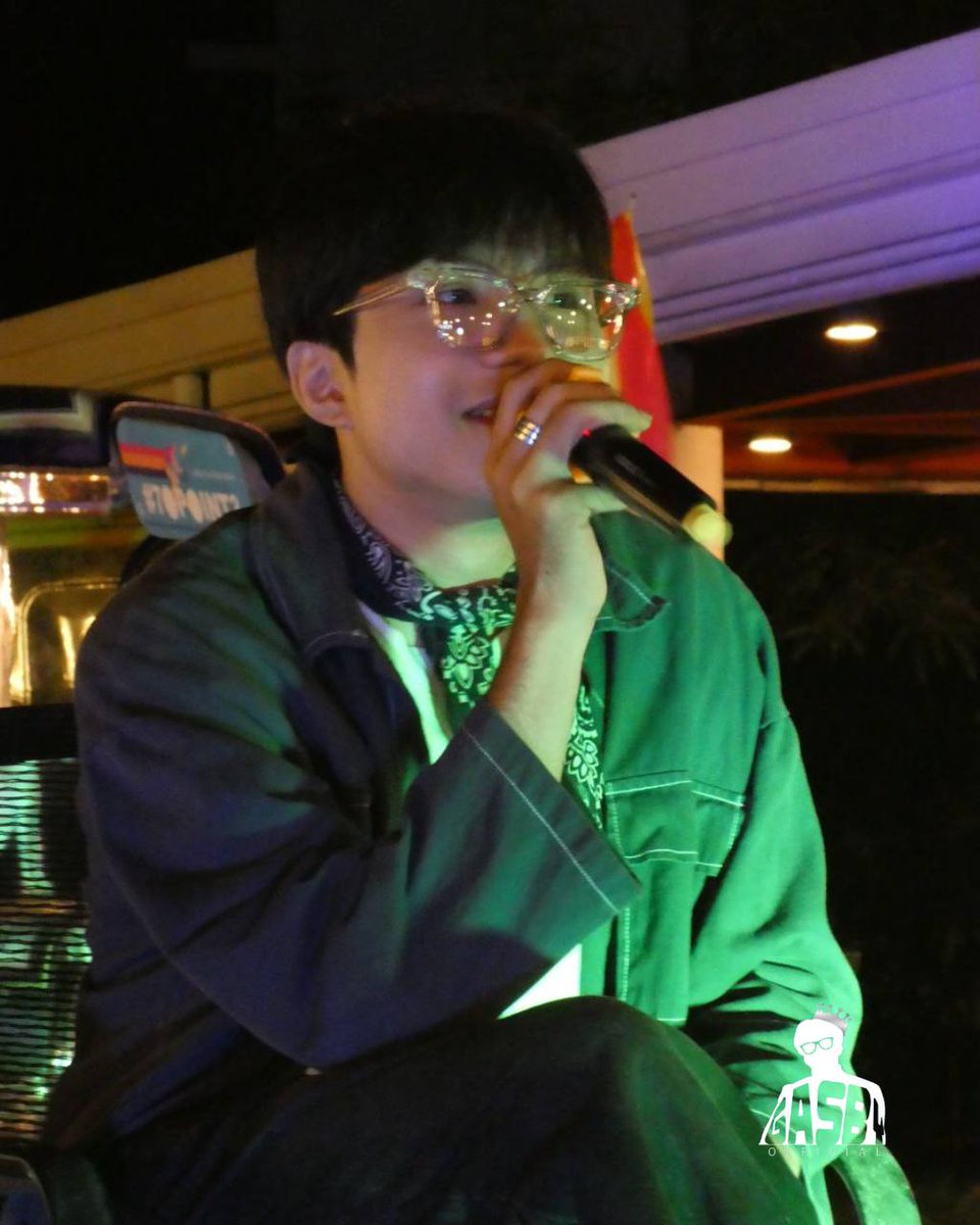 gasby_ofc's tweet photo. His ๐ซ๐ค๐๐๐ was the ๐จ๐ฉ๐๐ง ๐ค๐ ๐ฉ๐๐ ๐ฃ๐๐๐๐ฉ, effortlessly blending emotion and skill at the Acoustic Night.๐ถ๐
#VLST_GAB #VLST https://t.co/VcCZgQJd2N