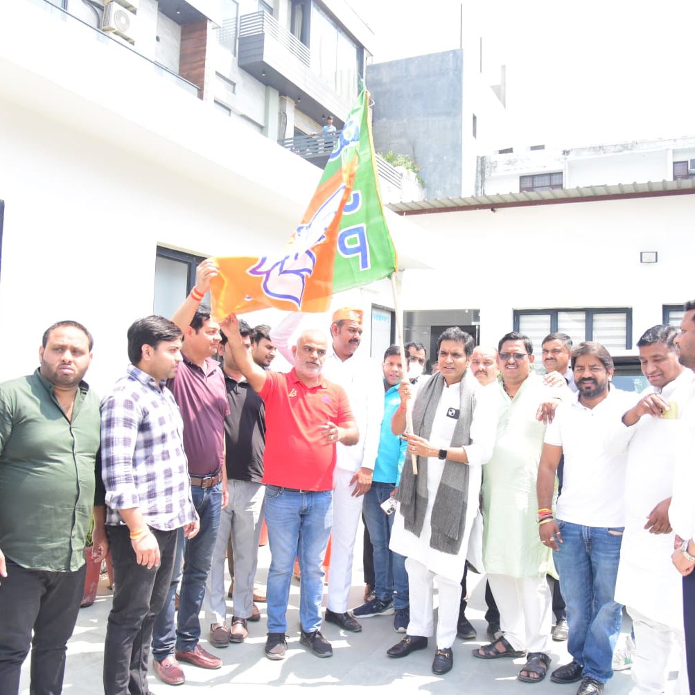 Pankaj Singh tweet media