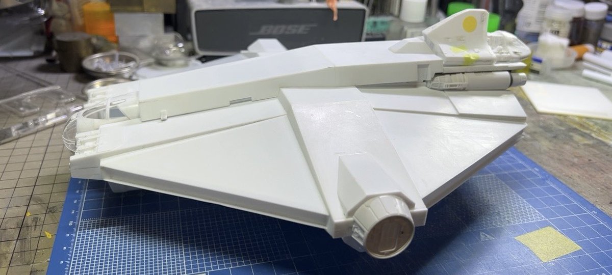 GillesV27t's tweet image. 今日はかなり大掛かりな昼寝決めたのでドッキングポートが付いた程度の進捗。
ファルコンと同じ軽貨物船カテゴリーのゴーストだけどかなり大きい
#144theghost #ghostphantomII #scratchbuild
